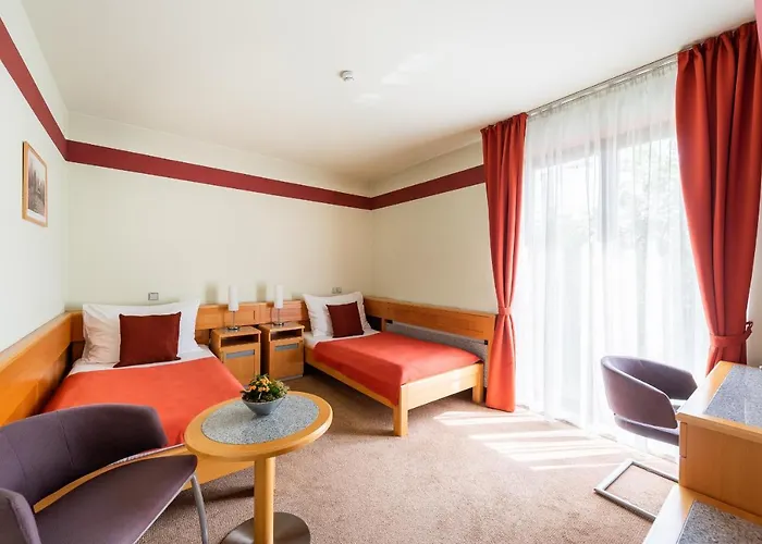 Jan Maria Hotel 4*