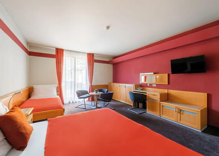 Hotell Jan Maria 4*